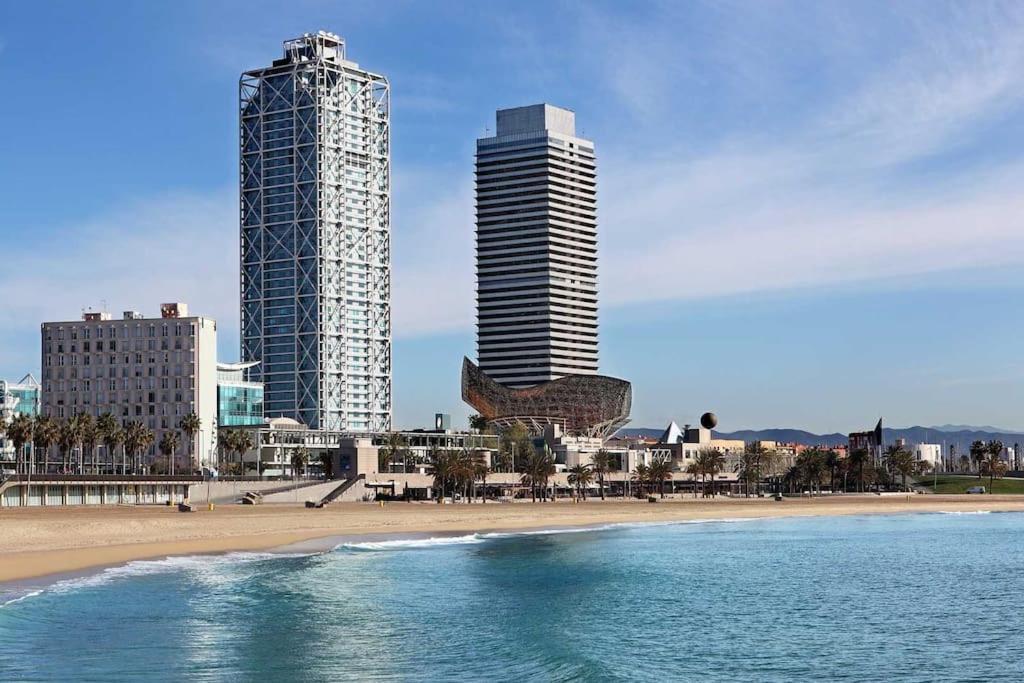 Lovely & Bright Vila Olimpica Beach Apartment บาร์เซโลนา ภายนอก รูปภาพ